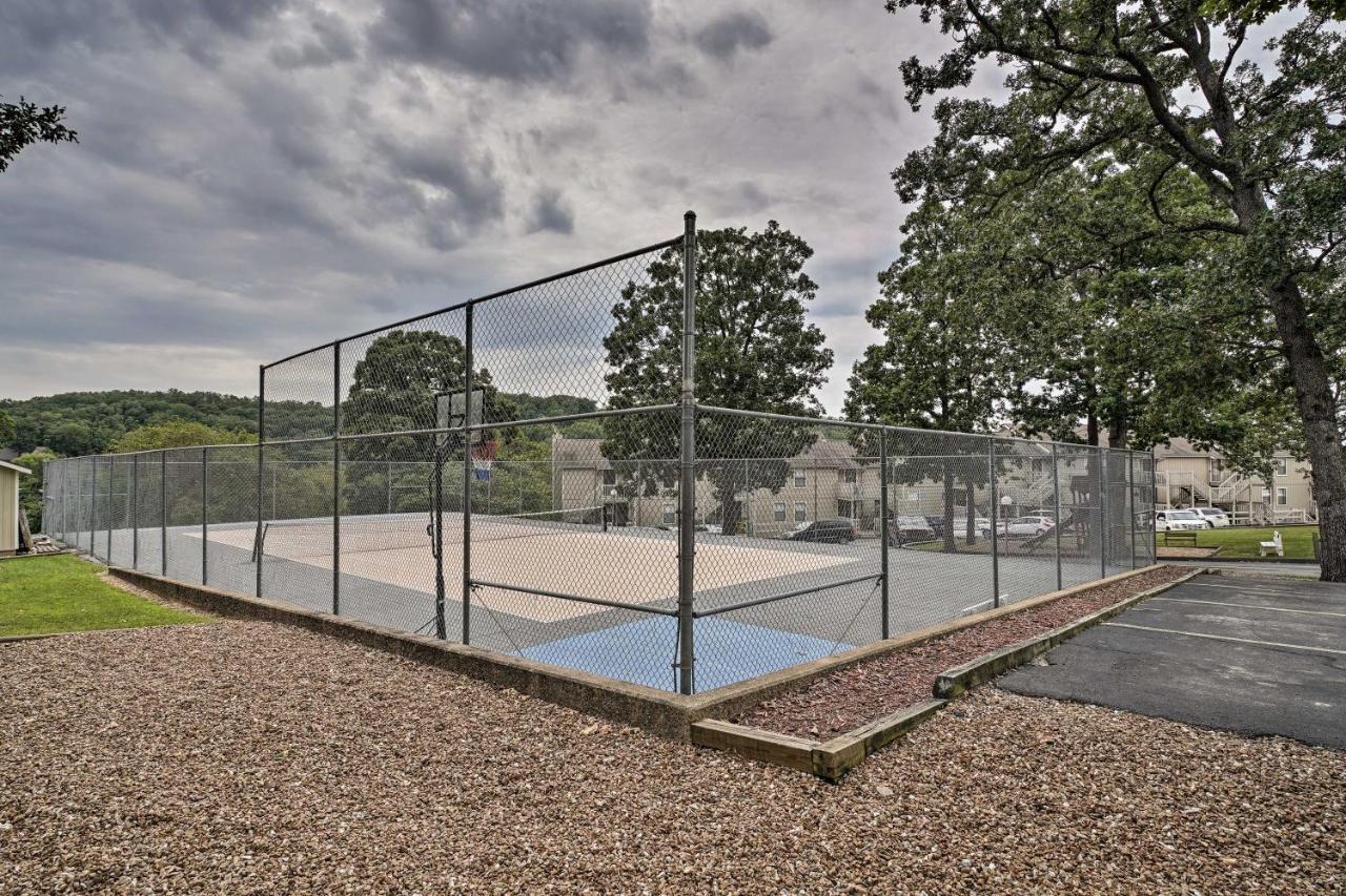 Osage Beach Condo With Shared Pool And Lake Views! Buitenkant foto